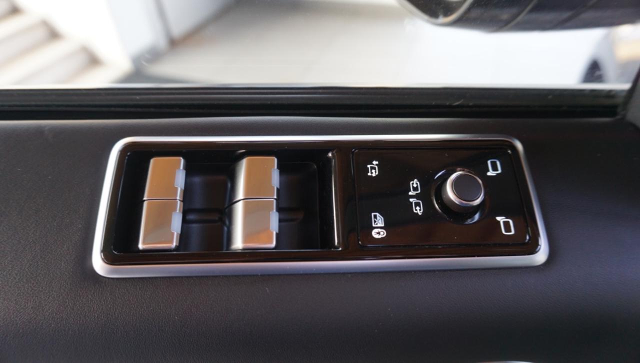 LAND ROVER Range Rover Sport 3.0D l6 350 CV HST - 18