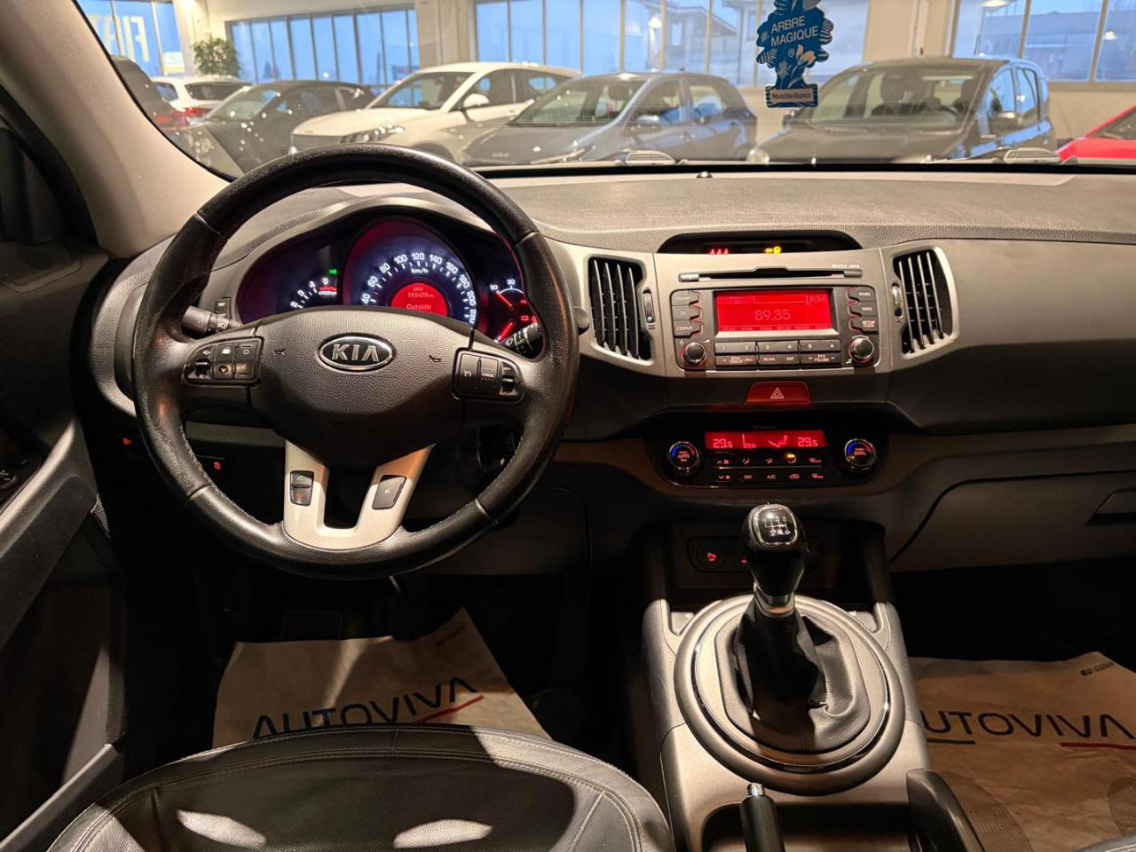 KIA Sportage 1.7 CRDI VGT 2WD Active - 12