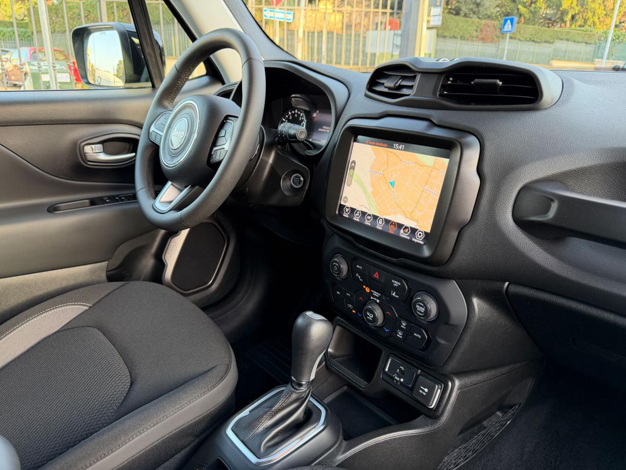 JEEP Renegade 1.5 TURBO T4 MHEV LIMITED FULL LED+NAVI+T.BLACK! - 18