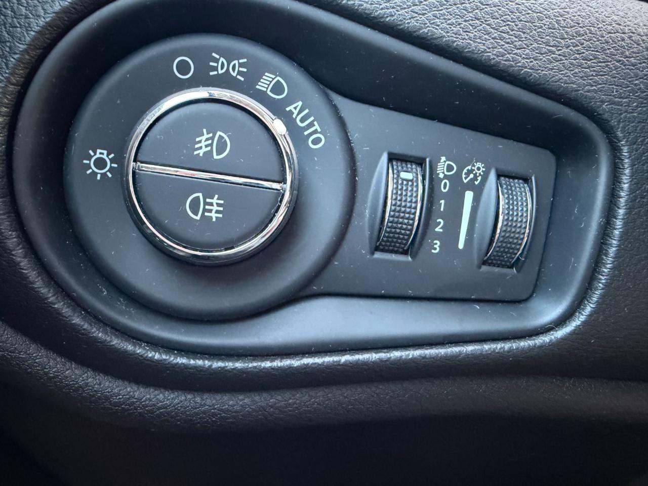 JEEP Renegade 1.5 TURBO T4 MHEV LIMITED FULL LED+NAVI+T.BLACK! - 20