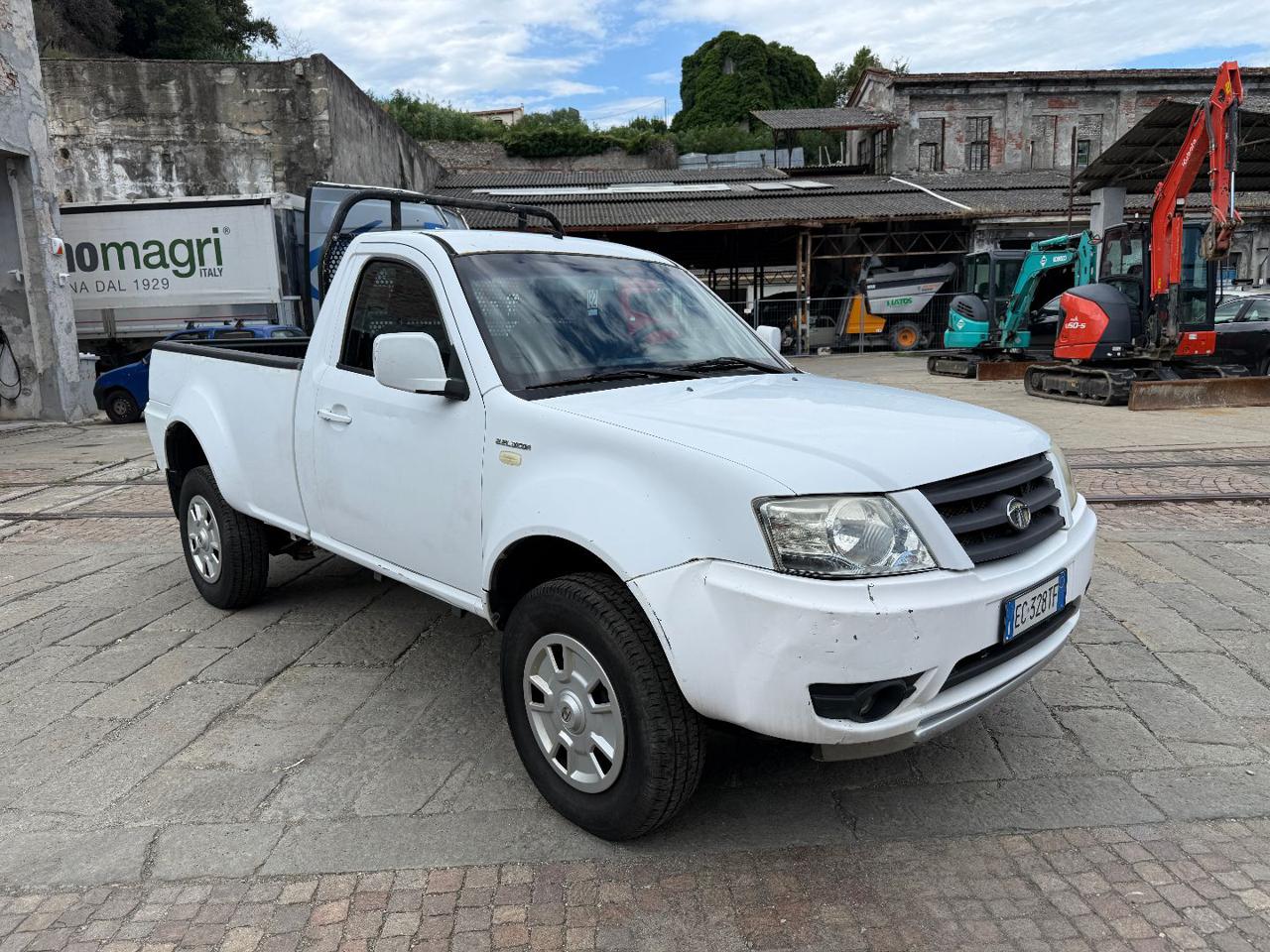 TATA Xenon 2.2 Dicor 4x2 PC Pick-up - 2