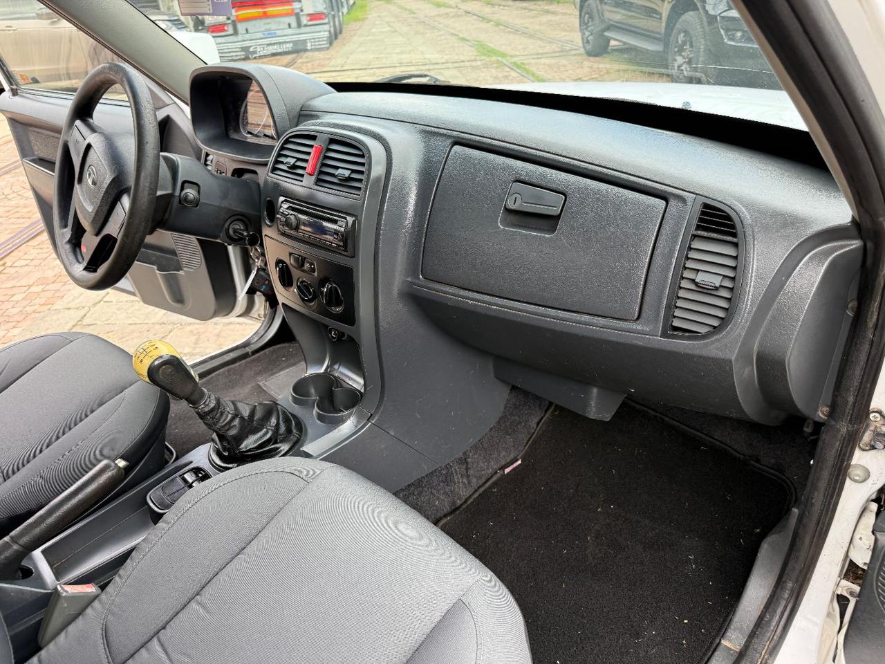 TATA Xenon 2.2 Dicor 4x2 PC Pick-up - 21