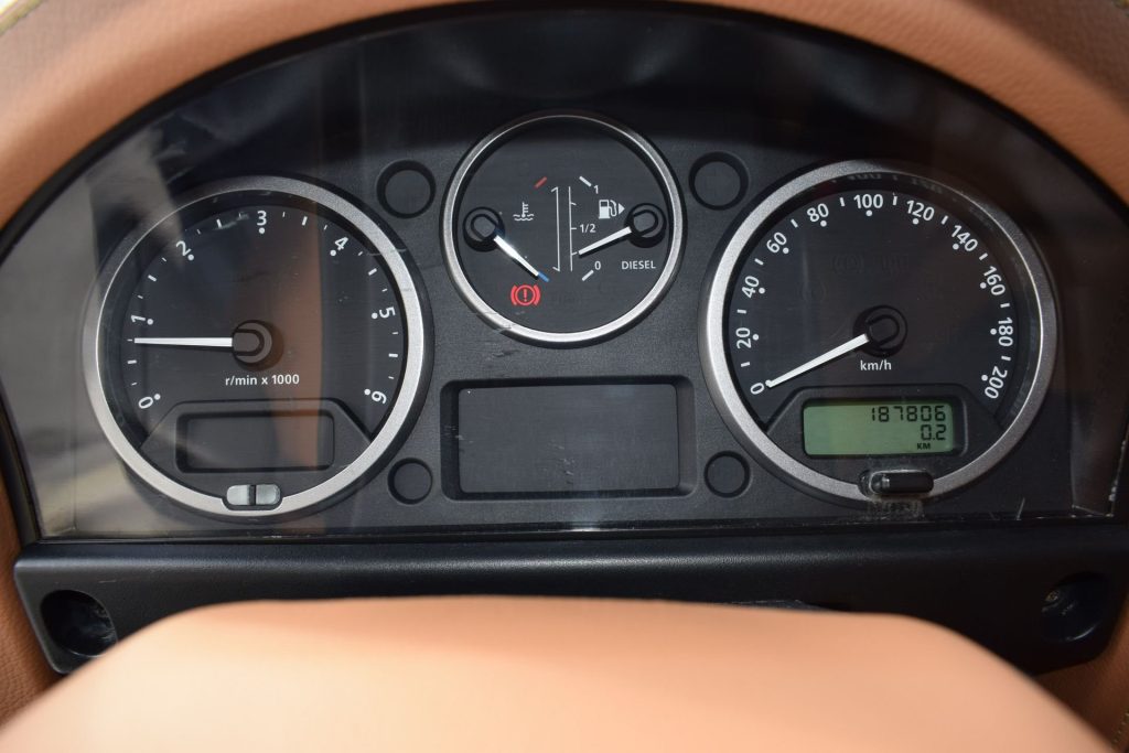 LAND ROVER Defender Defender 90 2.2 TD4 Station Wagon N1 AUOTOCARRO IV - 11