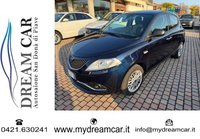 LANCIA Ypsilon Blu pastello