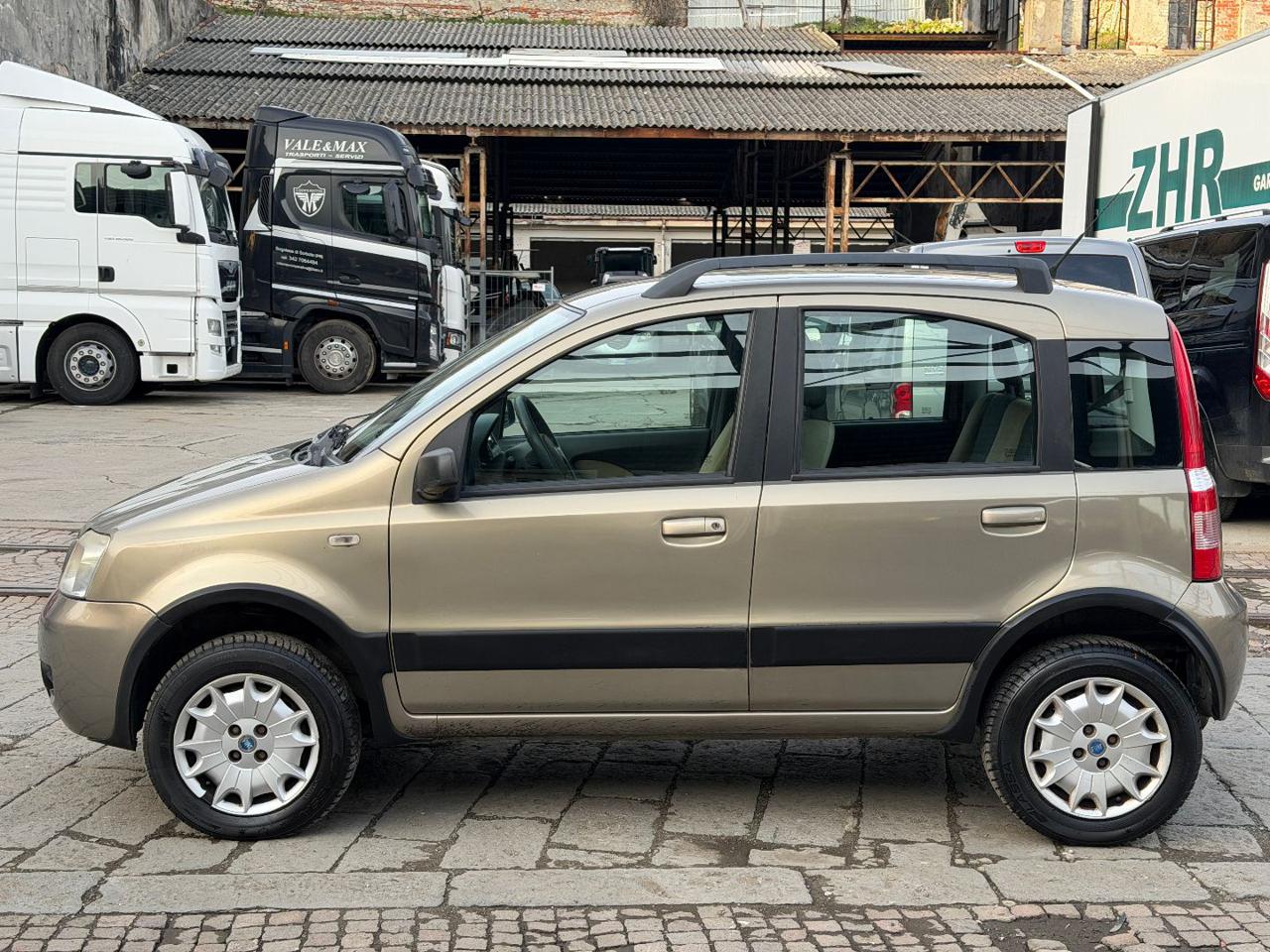 FIAT Panda 1.3 MJT 16V 4x4 - 4