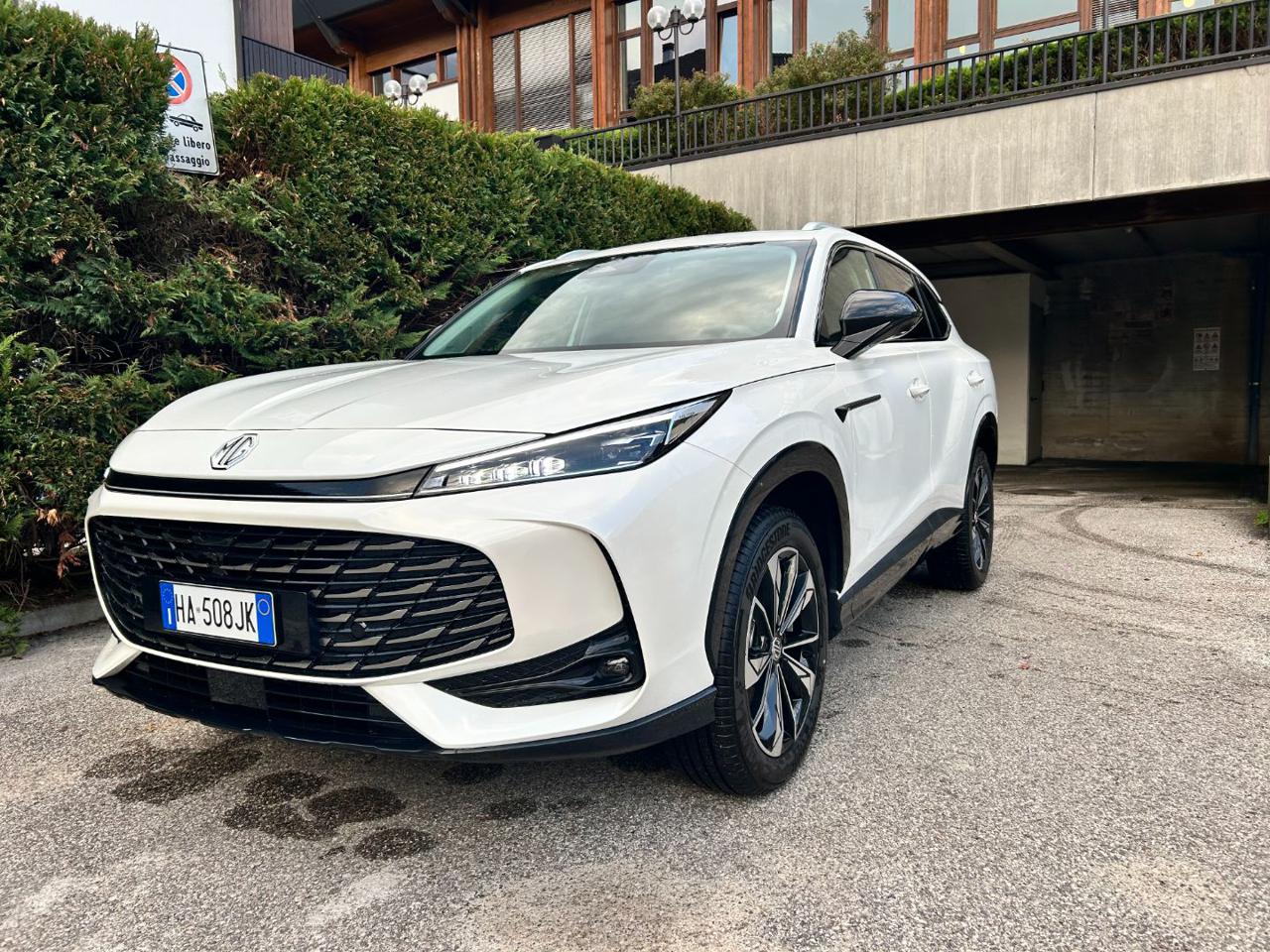 MG HS 1.5T-GDI AT Comfort - 1