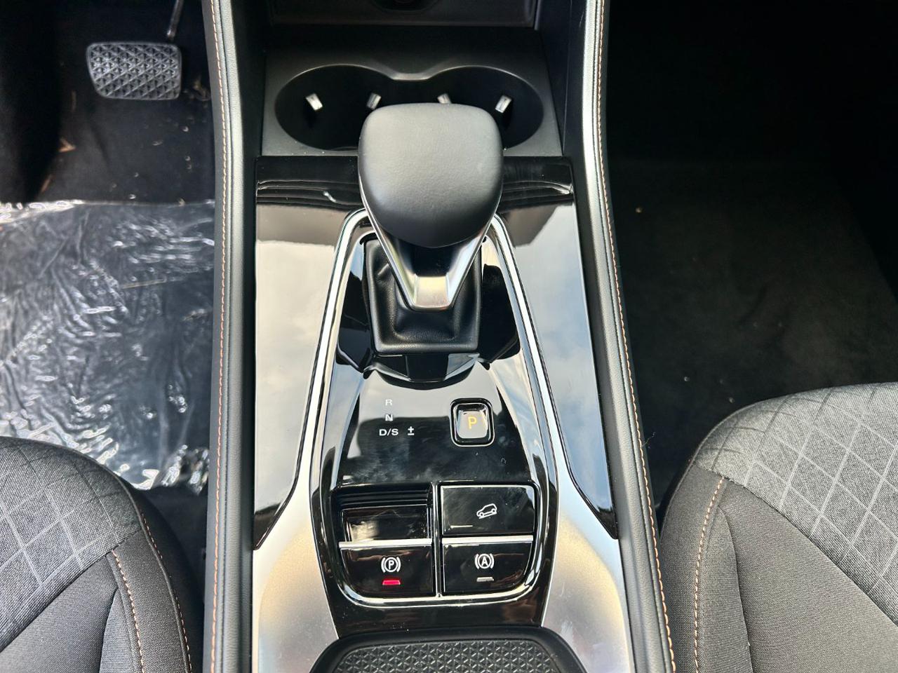 MG HS 1.5T-GDI AT Comfort - 23