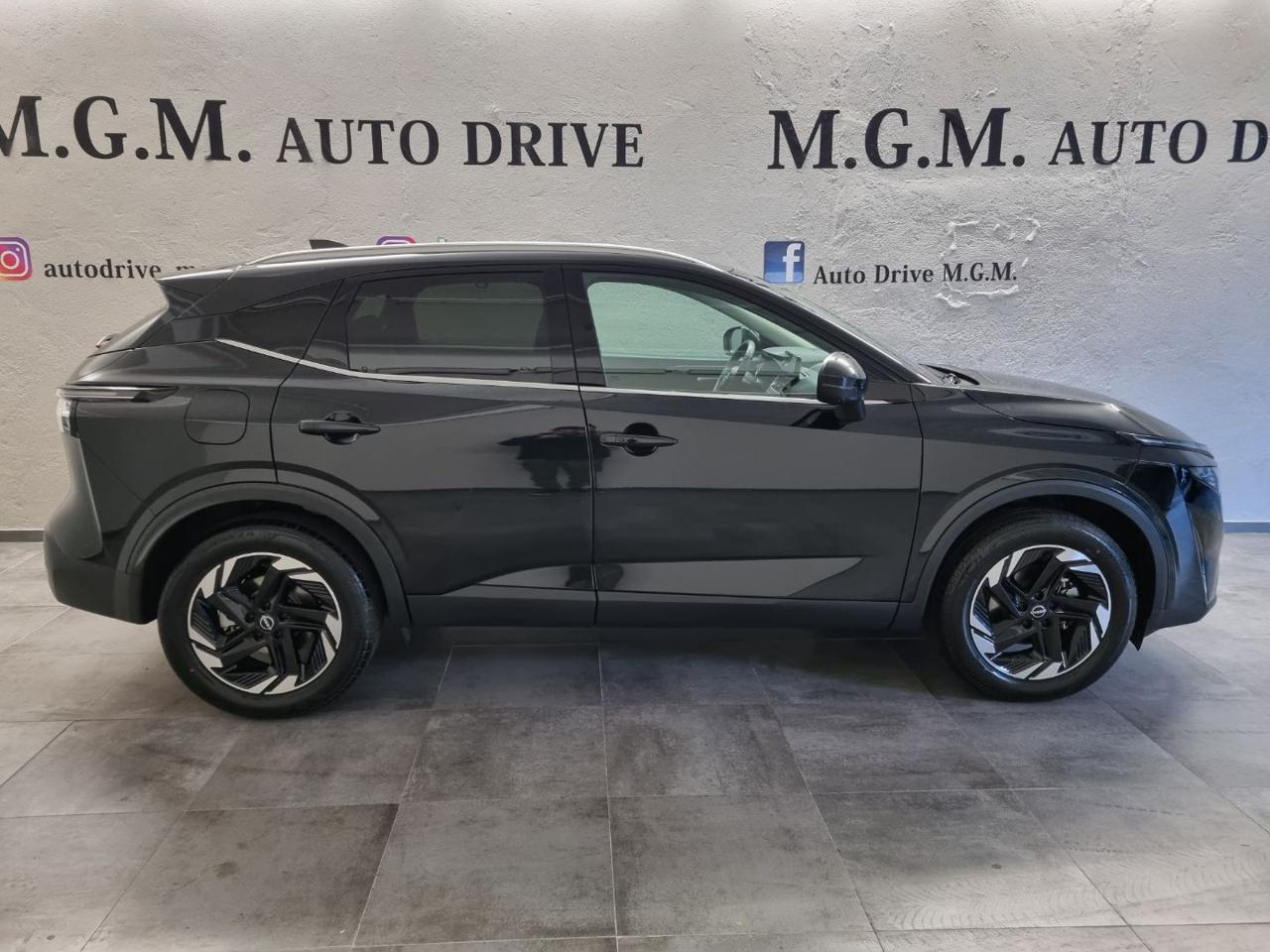 NISSAN Qashqai MHEV 158 CV Xtronic N-Connecta - 4