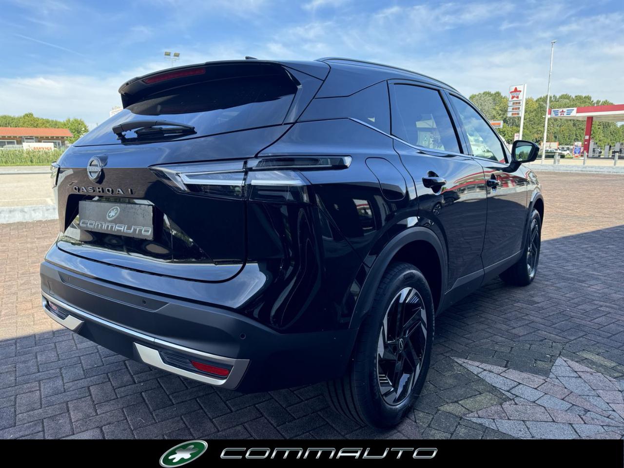 NISSAN Qashqai MHEV 158 CV Xtronic N-Connecta - 4