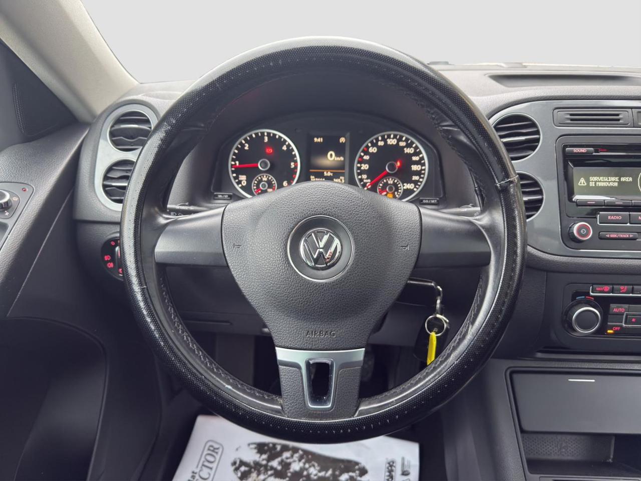 VOLKSWAGEN Tiguan 2.0 TDI 140 CV Sport & Style *TETTO APRIBILE* - 14