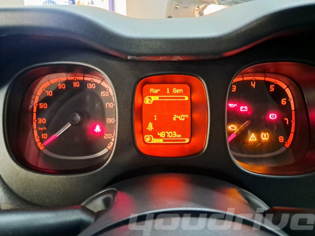 FIAT New Panda / 1.0 FireFly S&S Hybrid KM 48.700 - 12