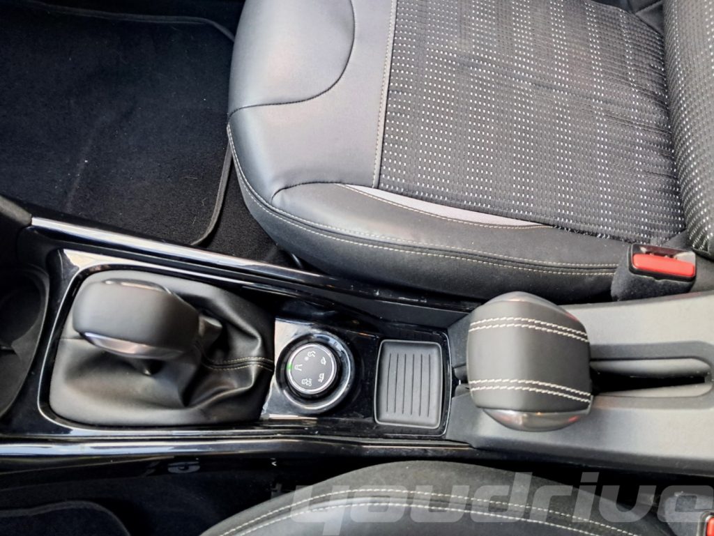 PEUGEOT 2008 / 1° serie BlueHDi 100 KM 116.700 - 14