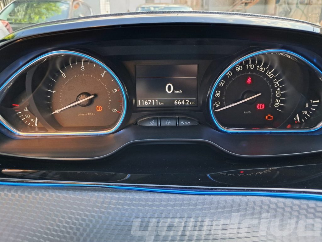 PEUGEOT 2008 / 1° serie BlueHDi 100 KM 116.700 - 12