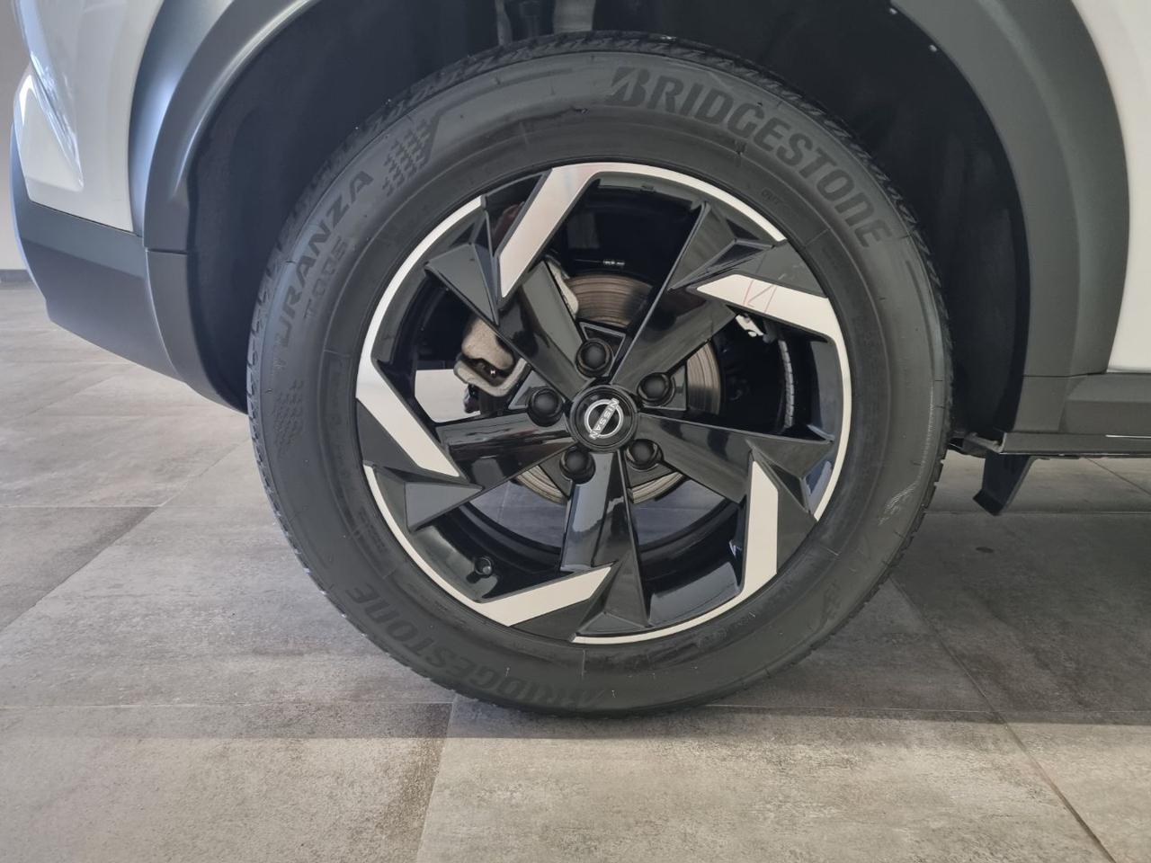 NISSAN Juke 1.0 DIG-T 114 CV Acenta Look Pack - 15