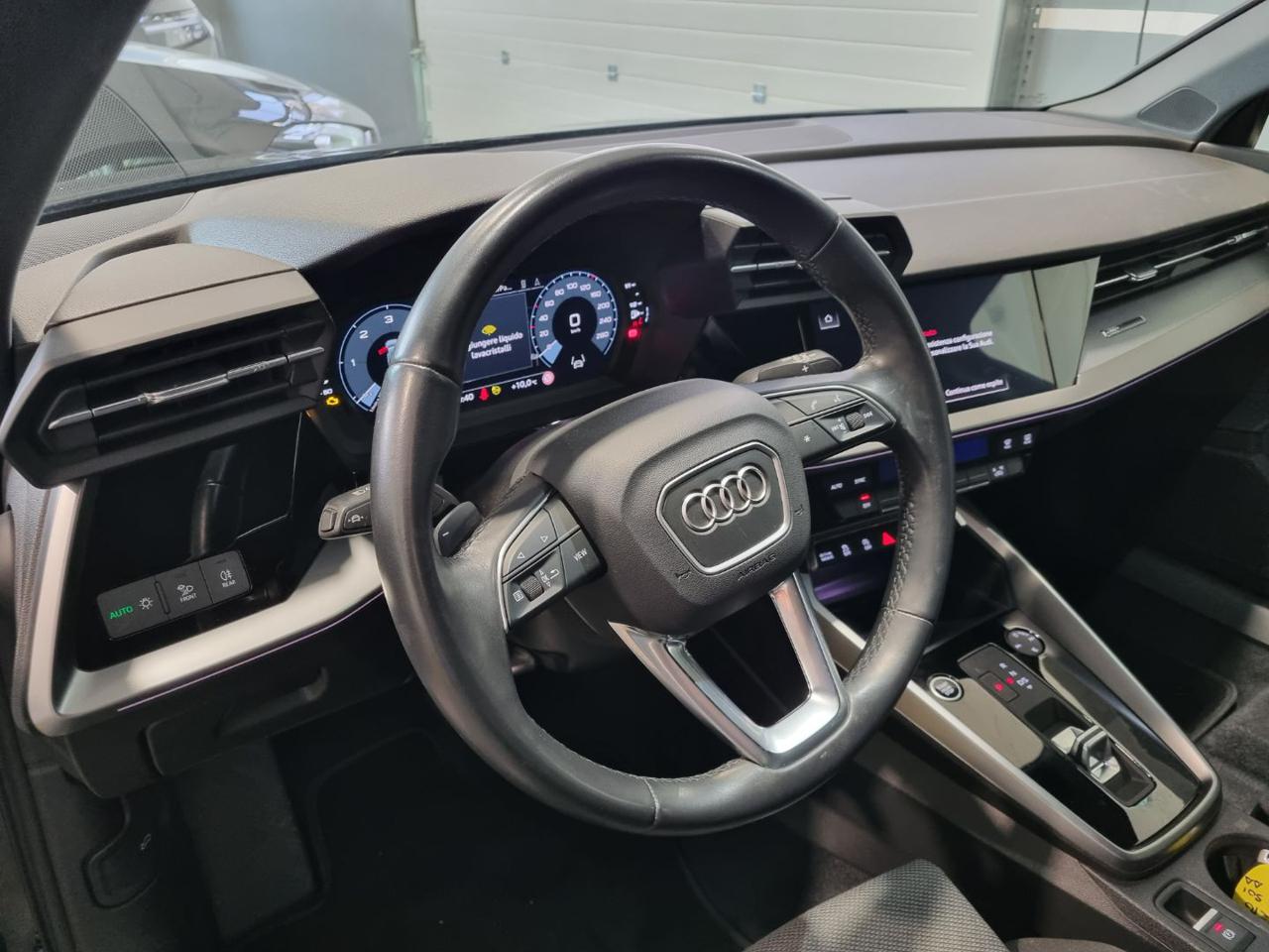 AUDI A3 SPB 35 TDI S tronic S line edition - 25