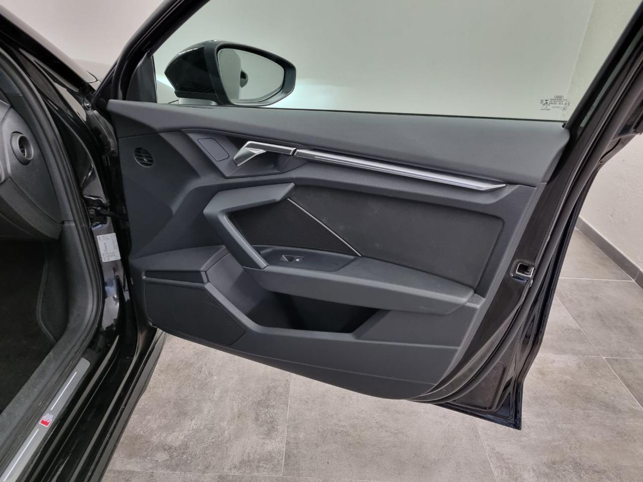 AUDI A3 SPB 35 TDI S tronic S line edition - 32