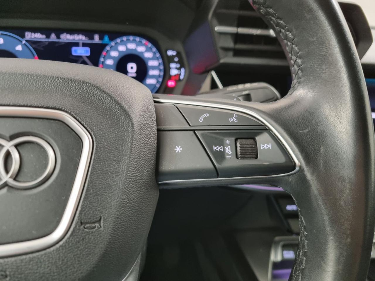 AUDI A3 SPB 35 TDI S tronic S line edition - 18