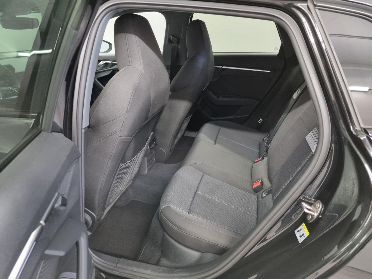 AUDI A3 SPB 35 TDI S tronic S line edition - 10