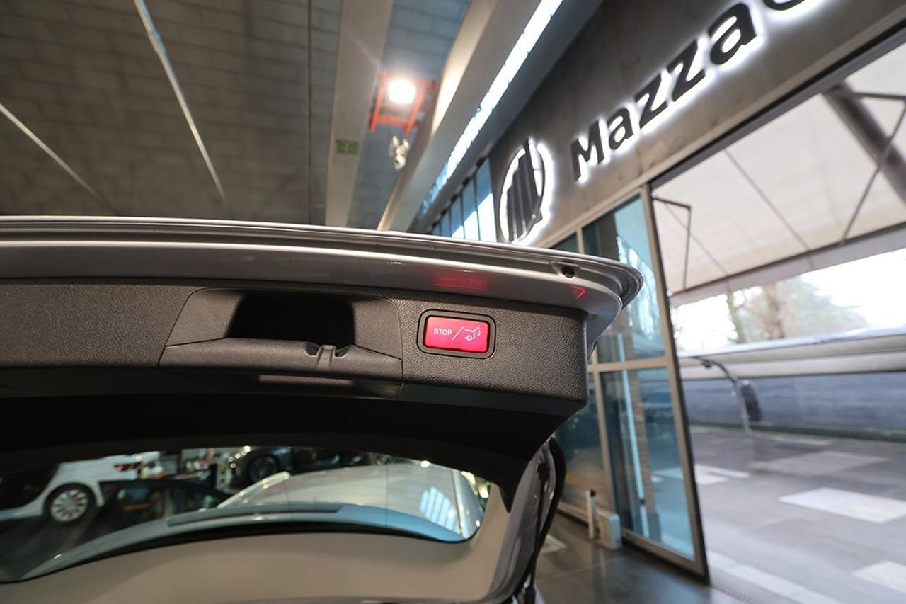 MERCEDES-BENZ E 220 d SW 4Matic Auto All-Terrain Business Sport - 13