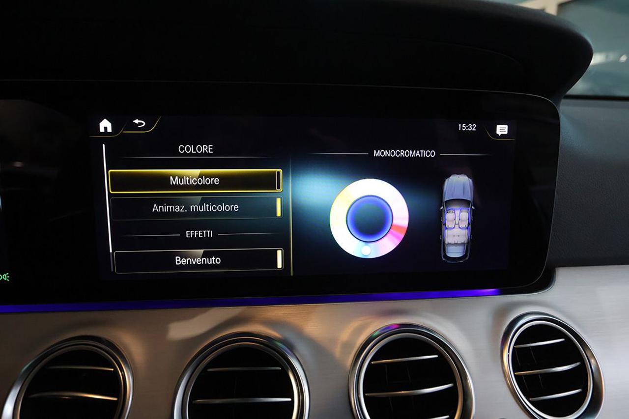 MERCEDES-BENZ E 220 d SW 4Matic Auto All-Terrain Business Sport - 31