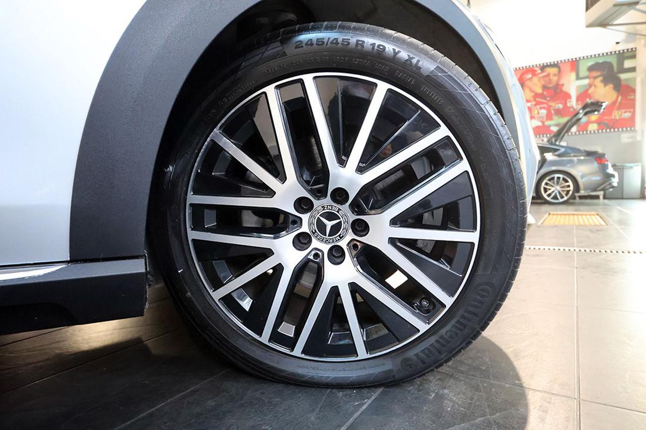 MERCEDES-BENZ E 220 d SW 4Matic Auto All-Terrain Business Sport - 6