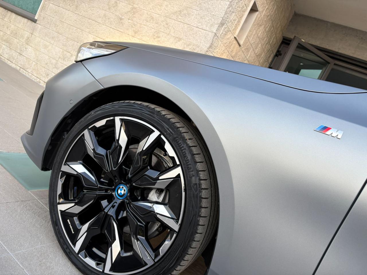 BMW i5 eDrive 40 Touring Msport Pro TETTO PANORAMICO - 42