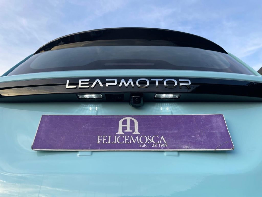 LEAPMOTOR T03 70kW - 26