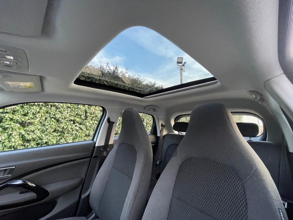 LEAPMOTOR T03 70kW - 28