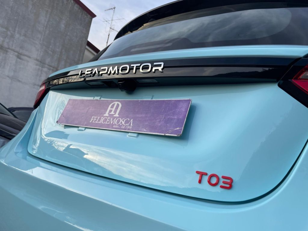 LEAPMOTOR T03 70kW - 8