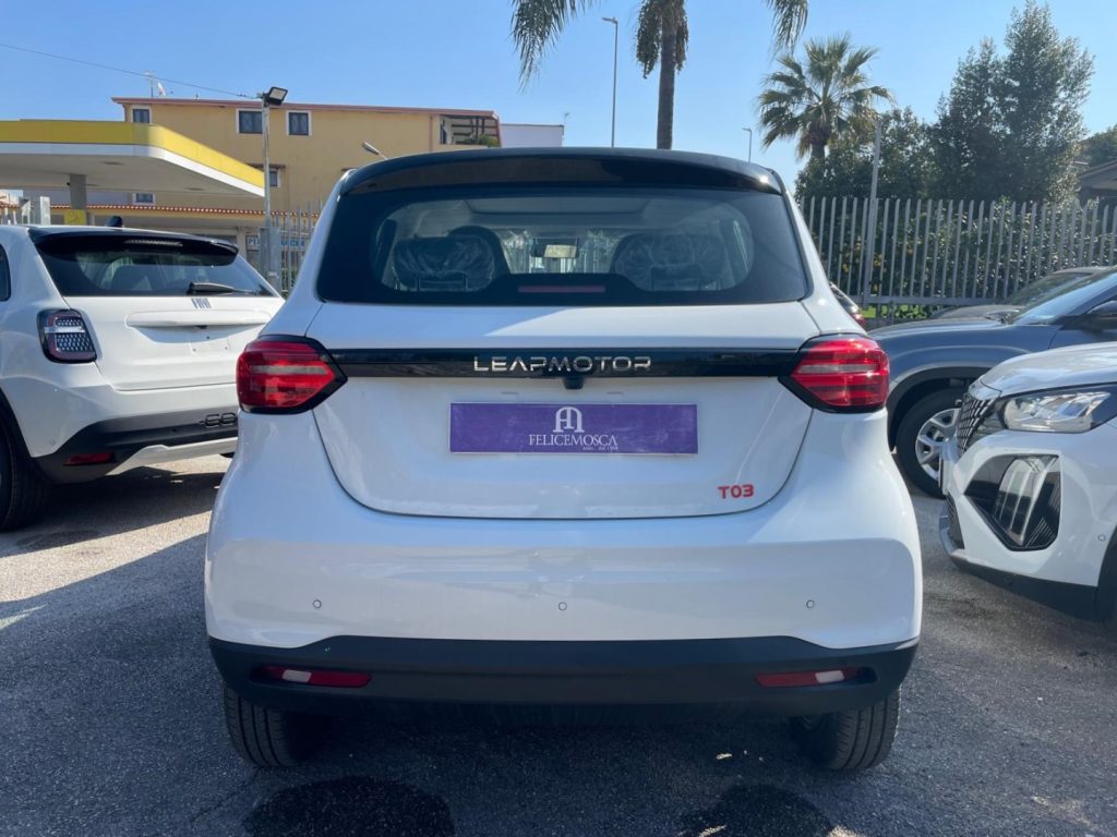 LEAPMOTOR T03 70kW - 7