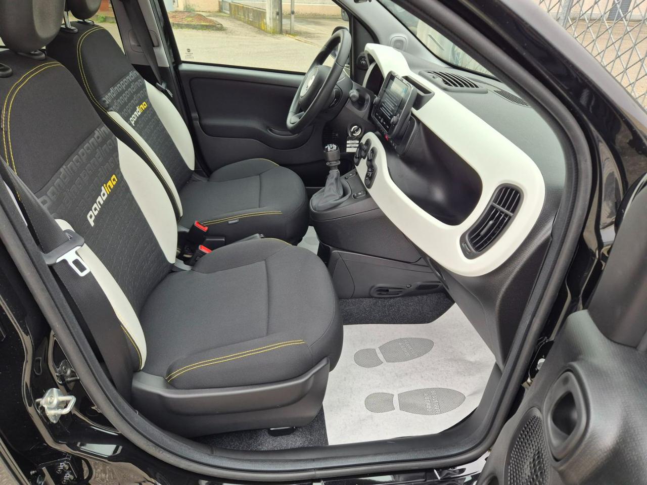 FIAT Pandina 1.0 FireFly 65 CV Hybrid Cross - 11