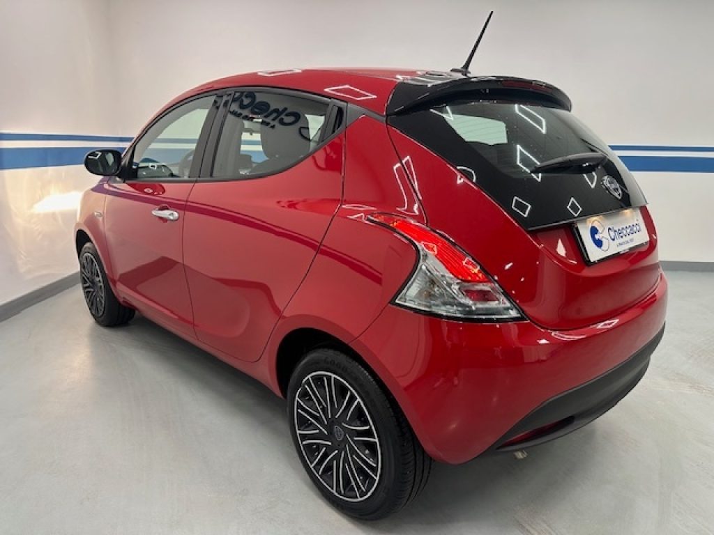 LANCIA Ypsilon 3ª serie -  1.0 FireFly 5 porte S&S Hybrid Oro - 5