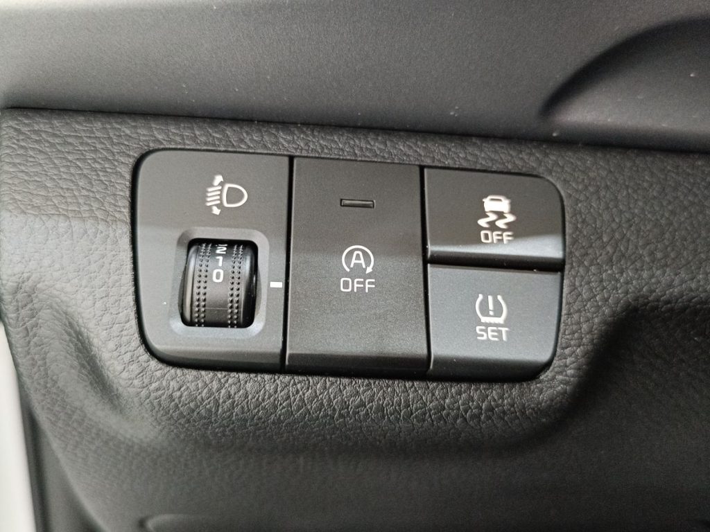 KIA Stonic 1.2 MPI Style Special Edition - 18