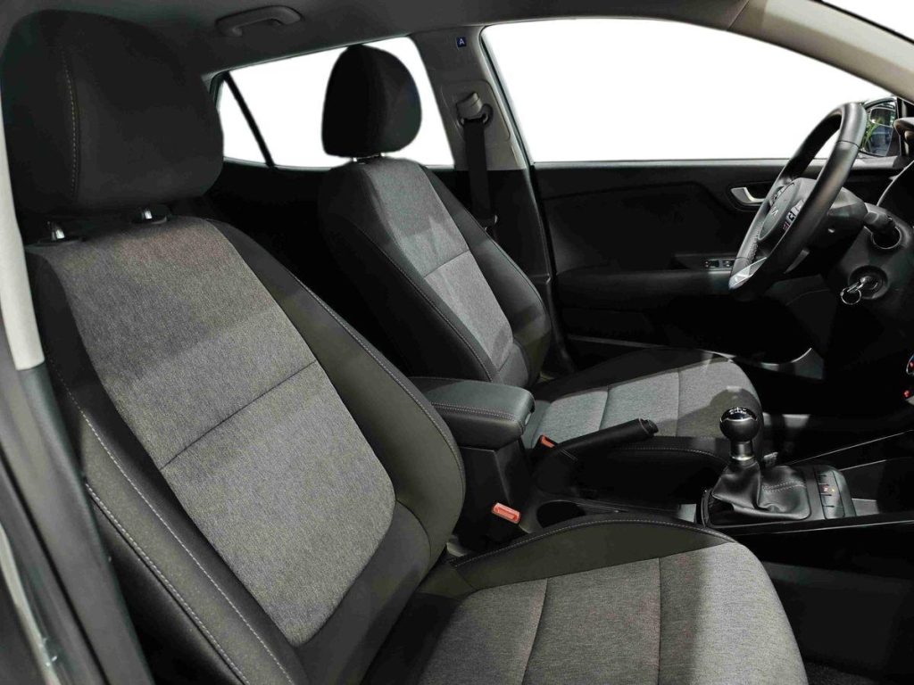 KIA Stonic 1.2 MPI Style Special Edition - 10