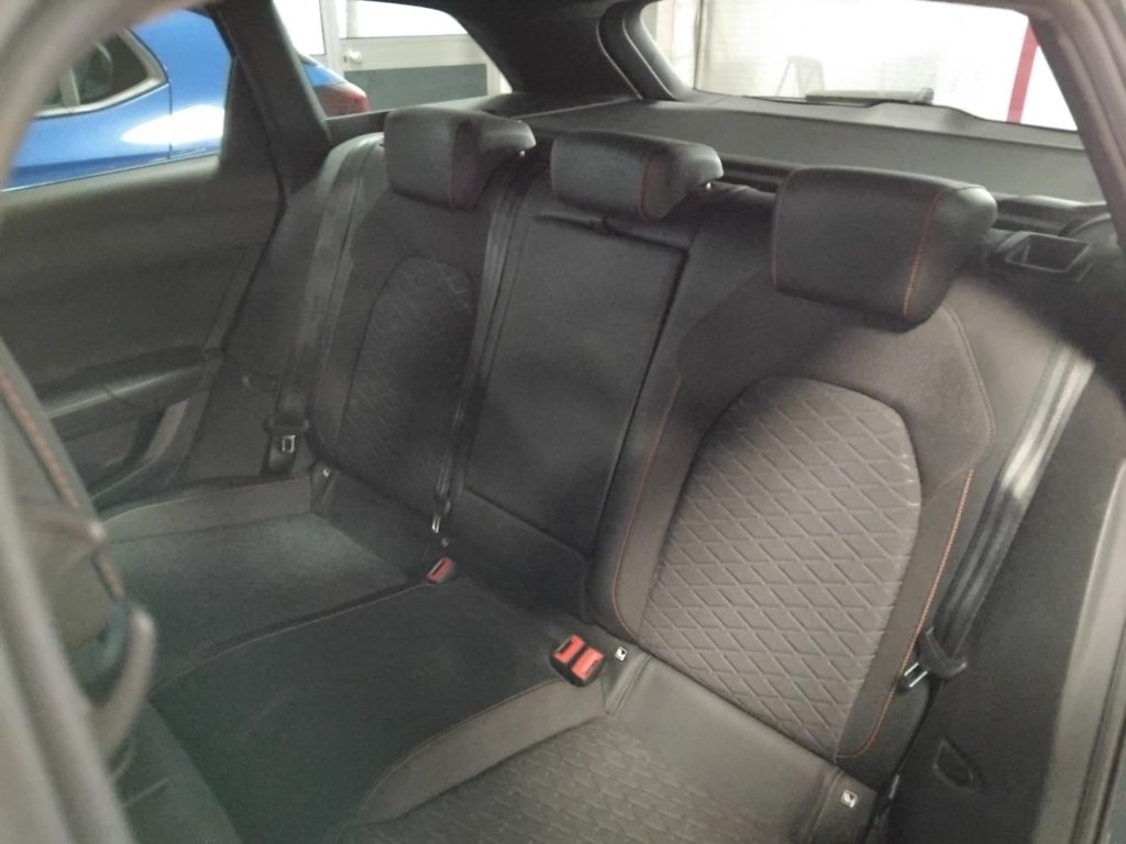 SEAT Leon Sportstourer 1.4 e-HYBRID DSG FR PLUG IN 18 - 8