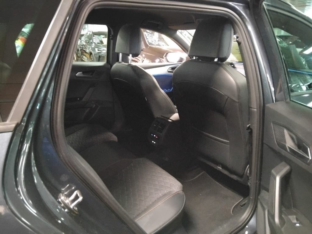 SEAT Leon Sportstourer 1.4 e-HYBRID DSG FR PLUG IN 18 - 10