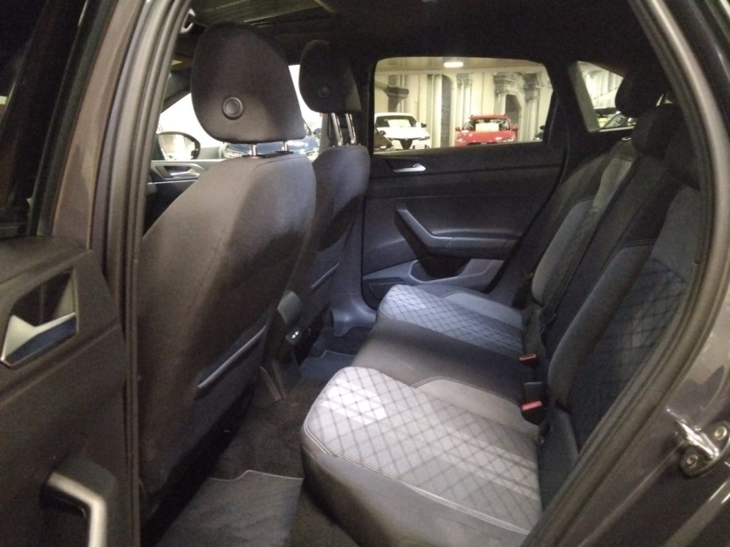 VOLKSWAGEN Taigo 1.0 TSI DSG R-Line  17 TETTO - 17