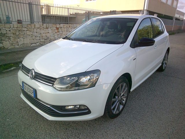 VOLKSWAGEN Polo Bianco pastello