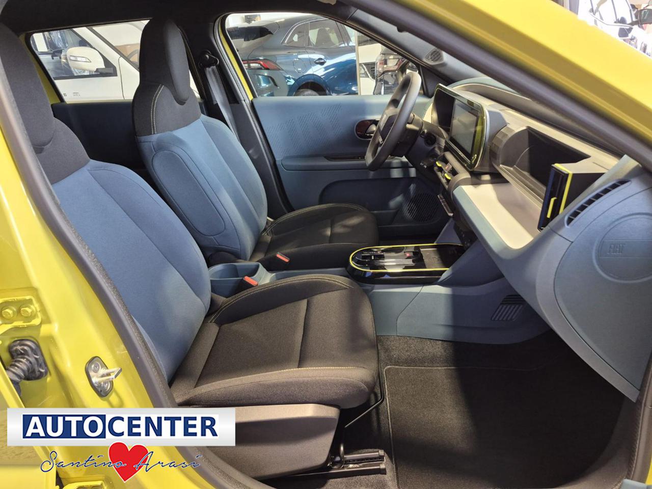 FIAT Grande Panda 1.2 Hybrid 110 CV S&S Icon - 14