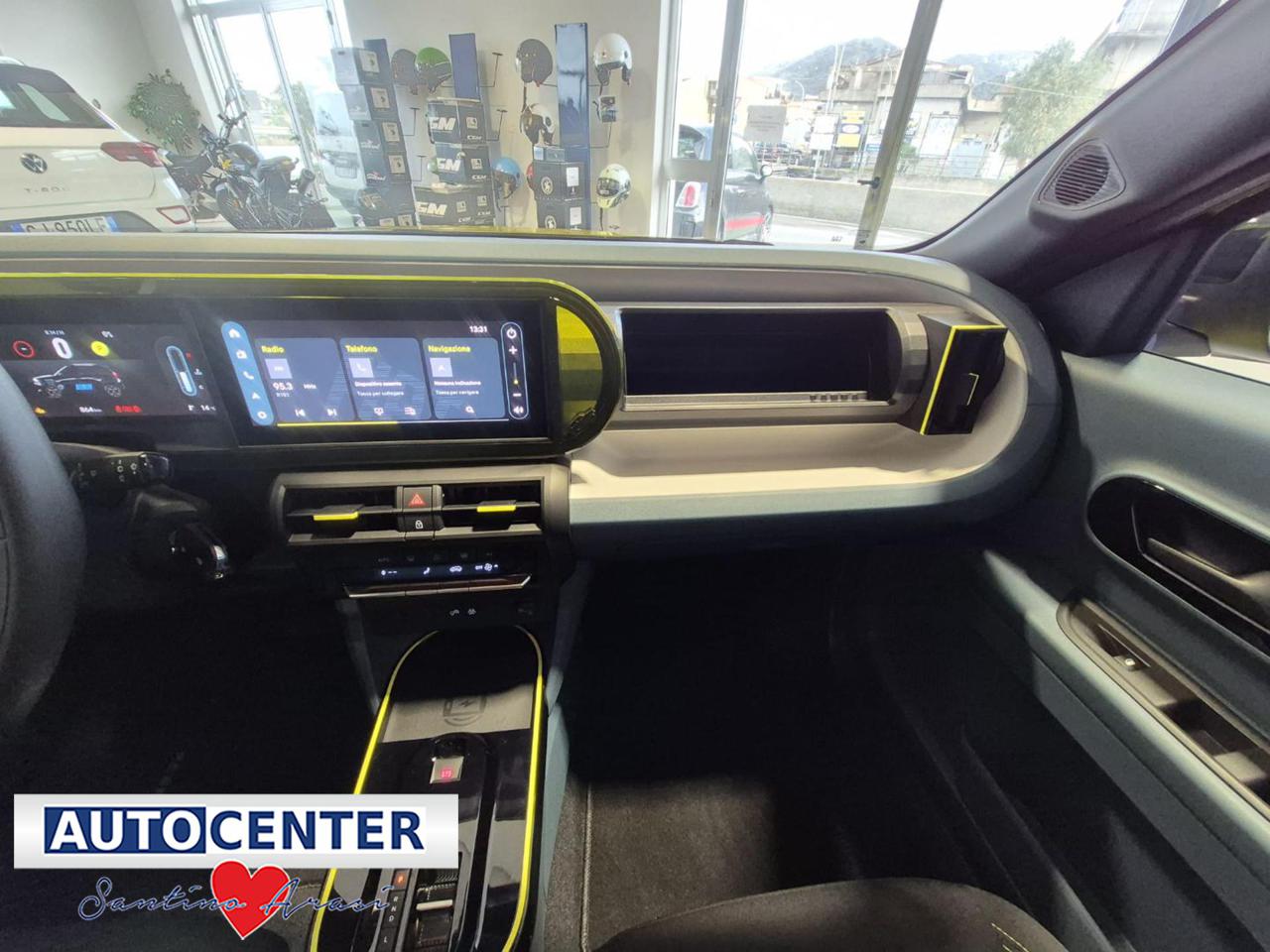 FIAT Grande Panda 1.2 Hybrid 110 CV S&S Icon - 11