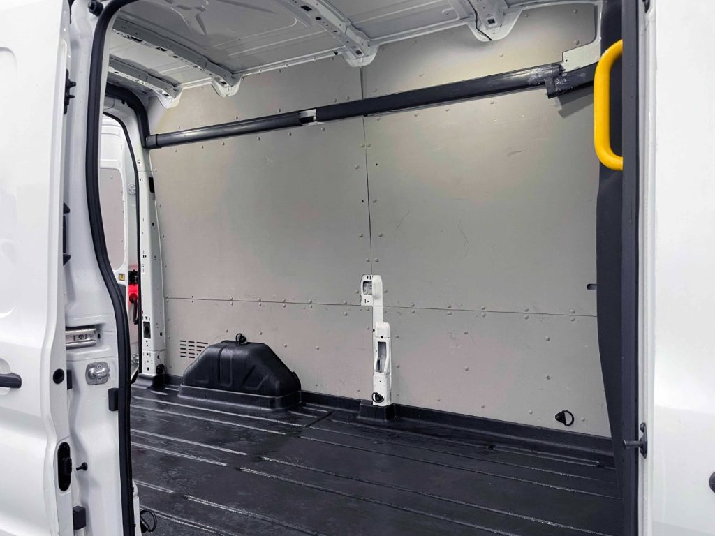 FORD Transit 350 2.0TDCI ECOBLUE 130CV FURGONE - IVA DEDUCIBILE - 30