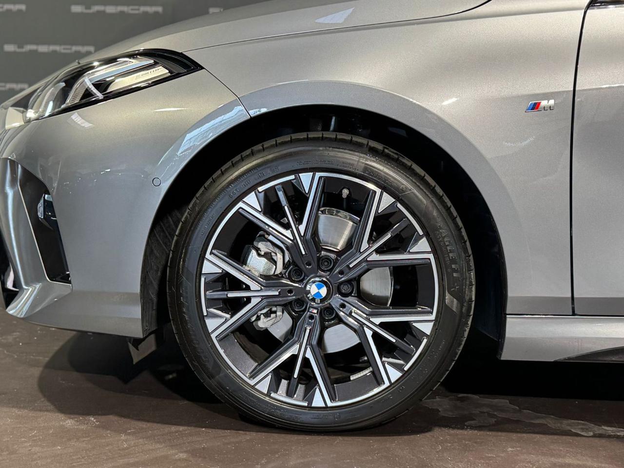 BMW 118 d MSport - 8