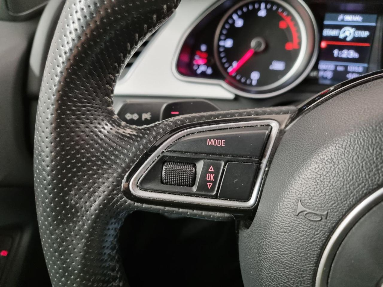 AUDI A5 Cabrio 2.0 TDI clean diesel multitronic S-LINE - 21