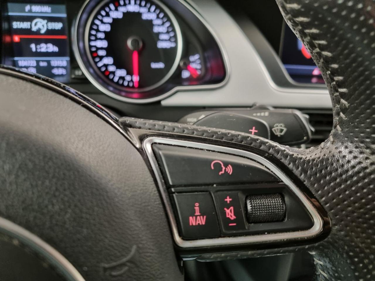 AUDI A5 Cabrio 2.0 TDI clean diesel multitronic S-LINE - 20