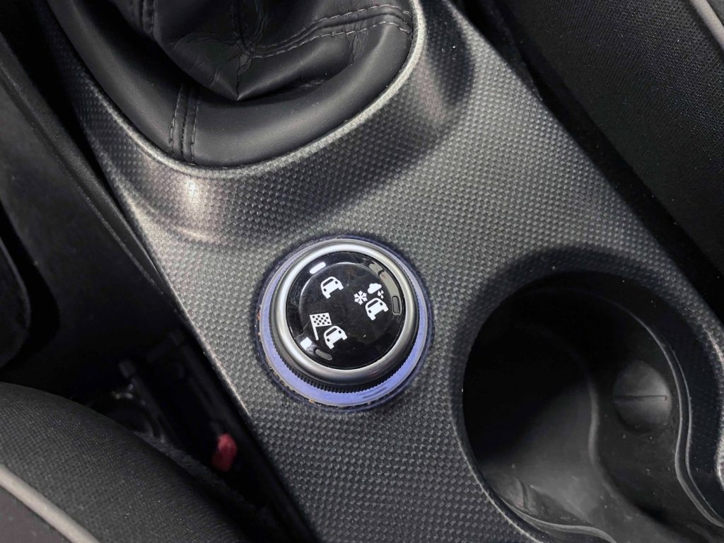 FIAT 500X 1.3 MJT LOUNGE 4x2 95CV - 27