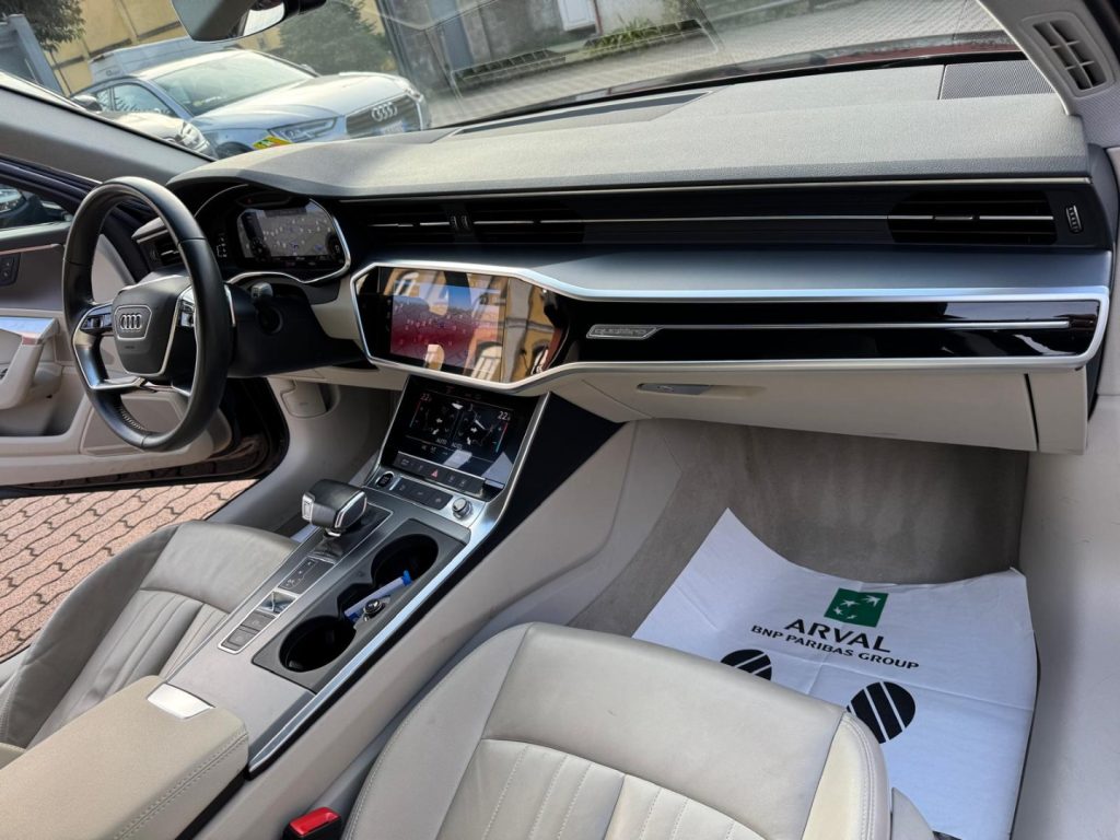 AUDI A6 Avant 45 2.0 TFSI quattro ultra S tronic Business - 13