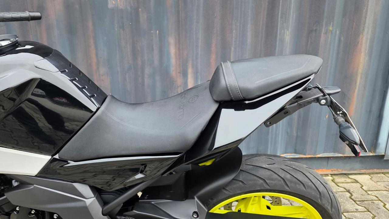 CF MOTO 650NK 2024 - 13