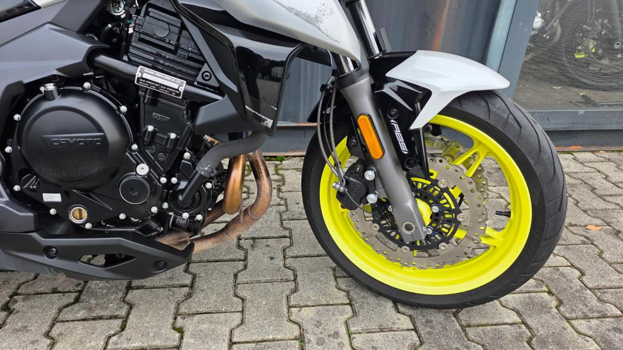 CF MOTO 650NK 2024 - 15