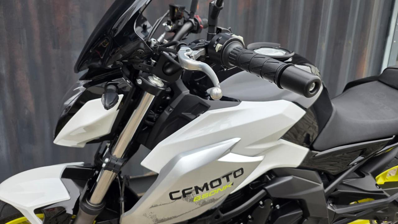 CF MOTO 650NK 2024 - 10