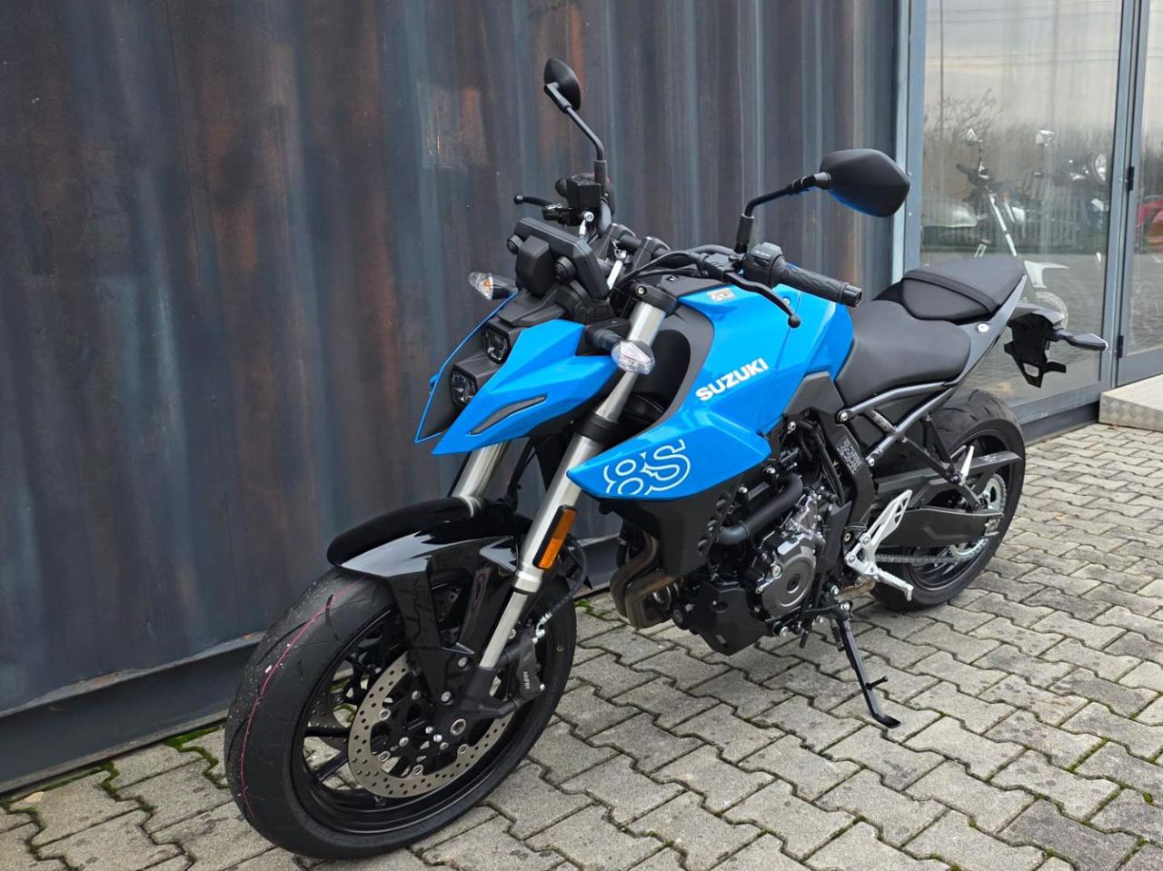 SUZUKI GSX-8S 2026 - 4